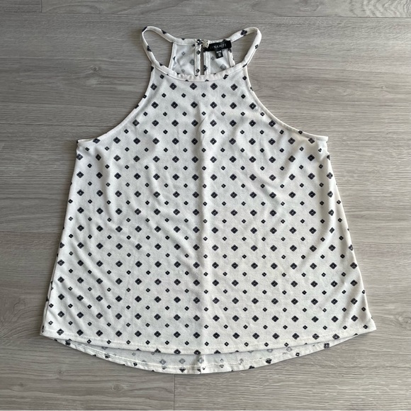 Dynamite Halter Top - Picture 1 of 6